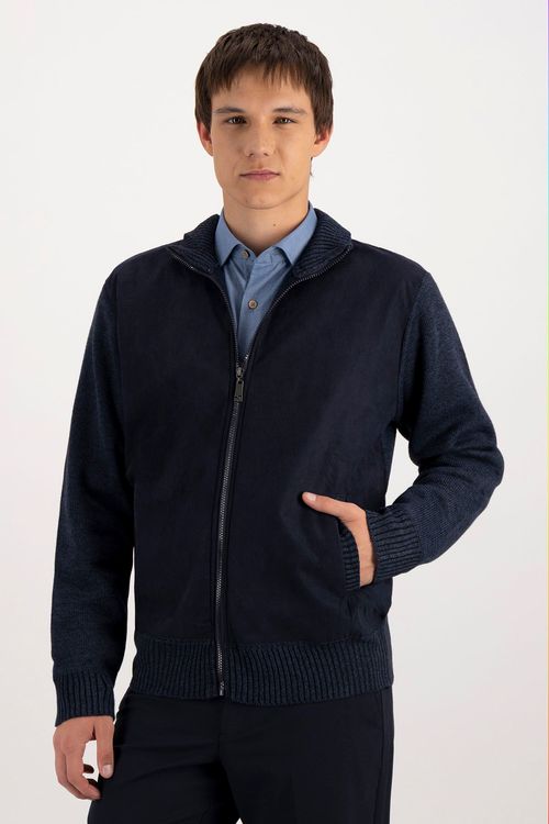 Chamarra Contemporary